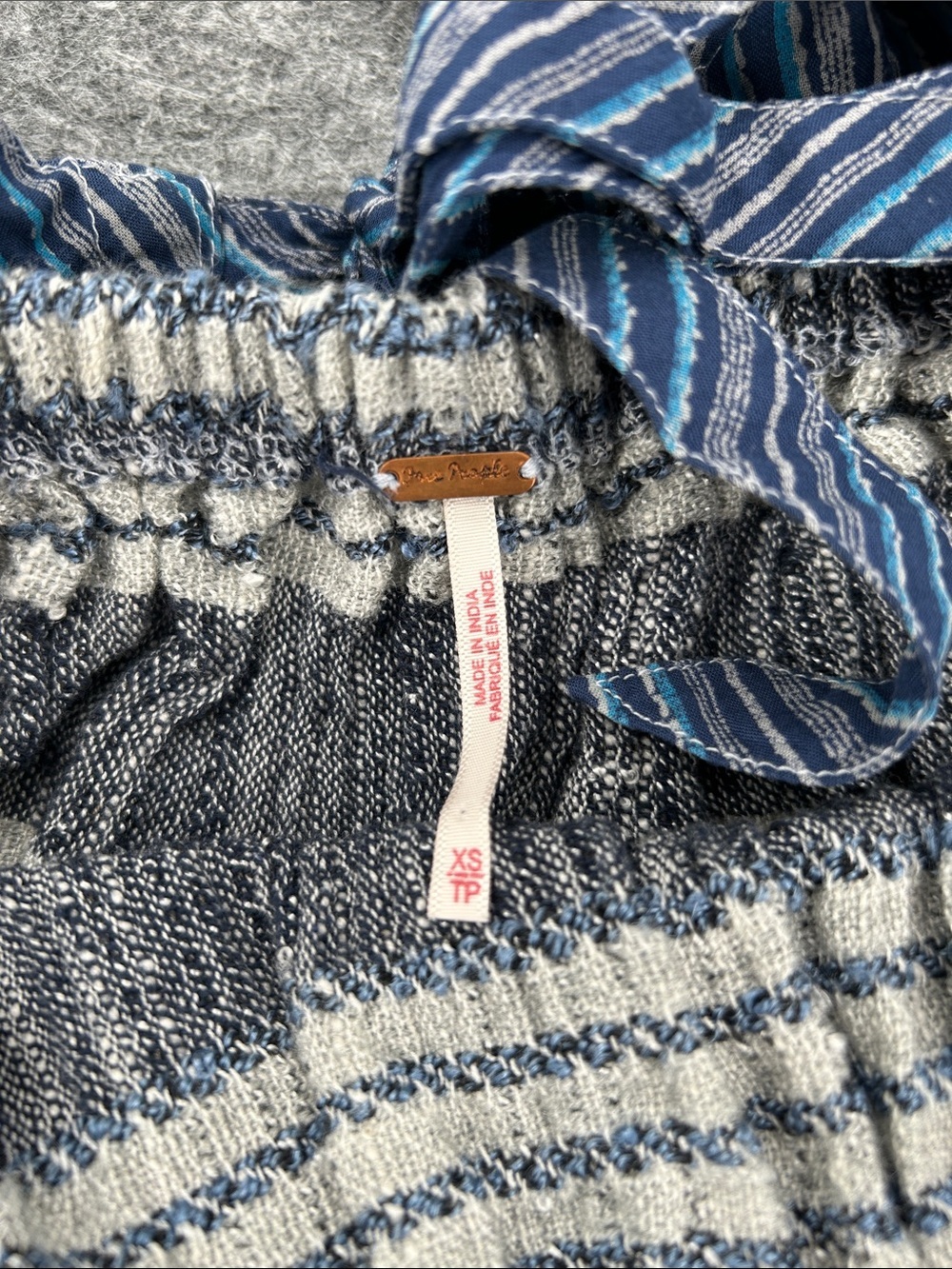 Free People Women’s Cozy Striped Mini Dress in an ivory and blue combo Size XS - Picture 2 of 14